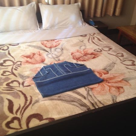 Hotel Aagaman Катманду Екстер'єр фото